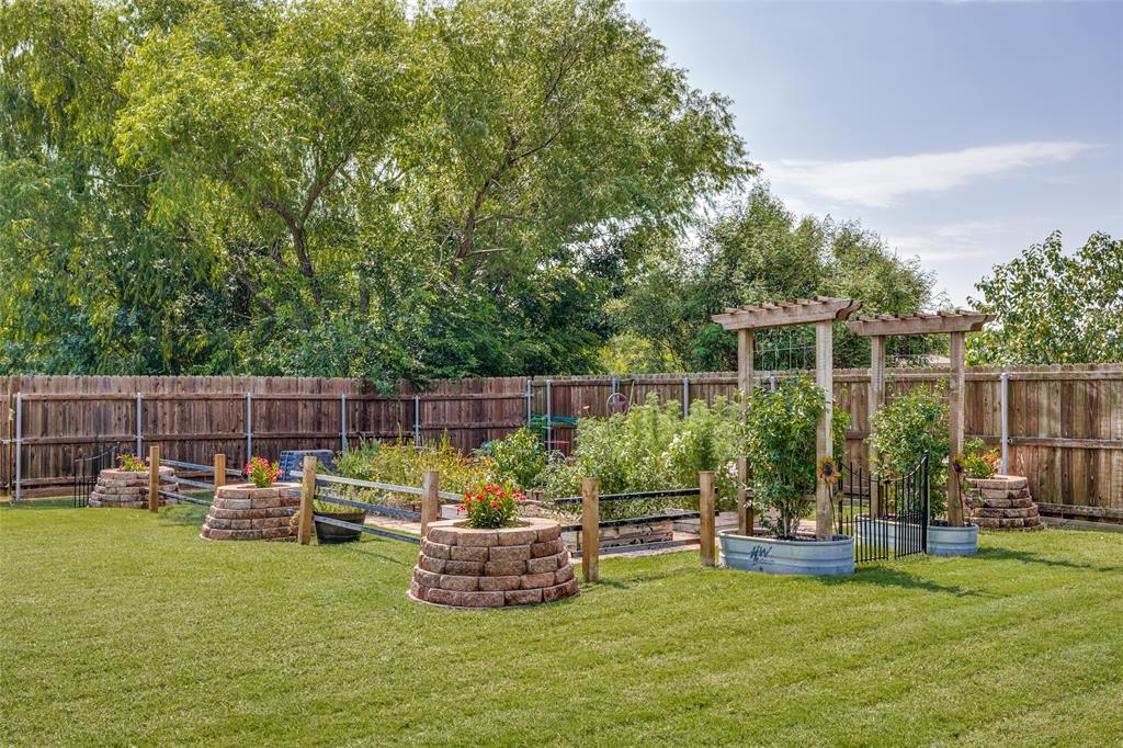 1219 Mobile Lane