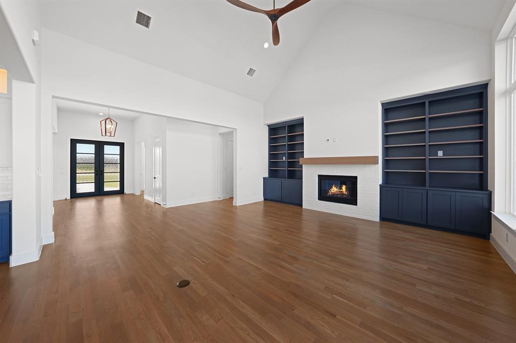 King's Crossing - Residential