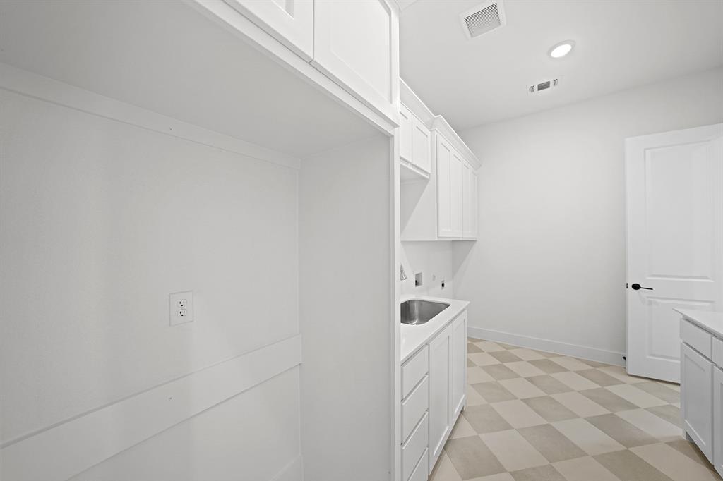 King's Crossing - Residential