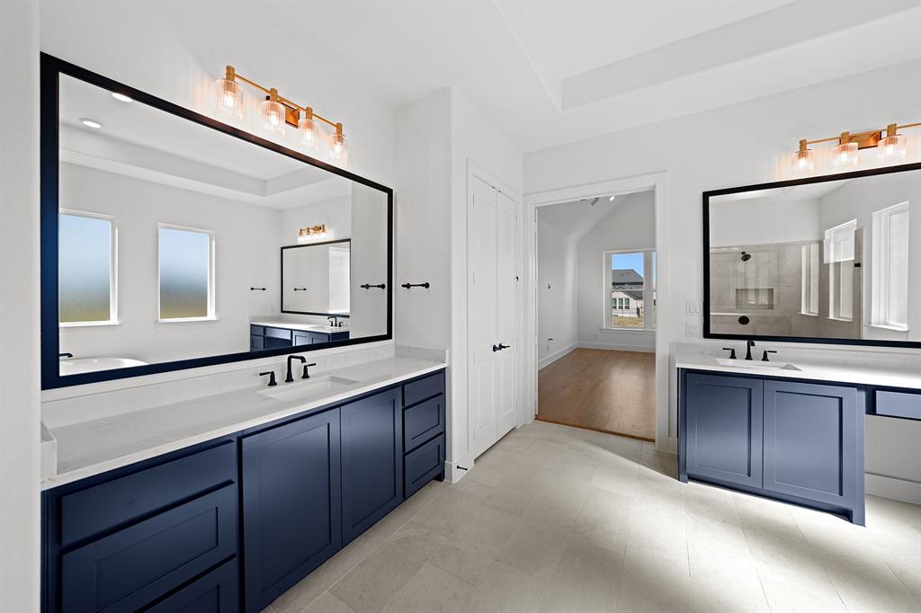 King's Crossing - Residential