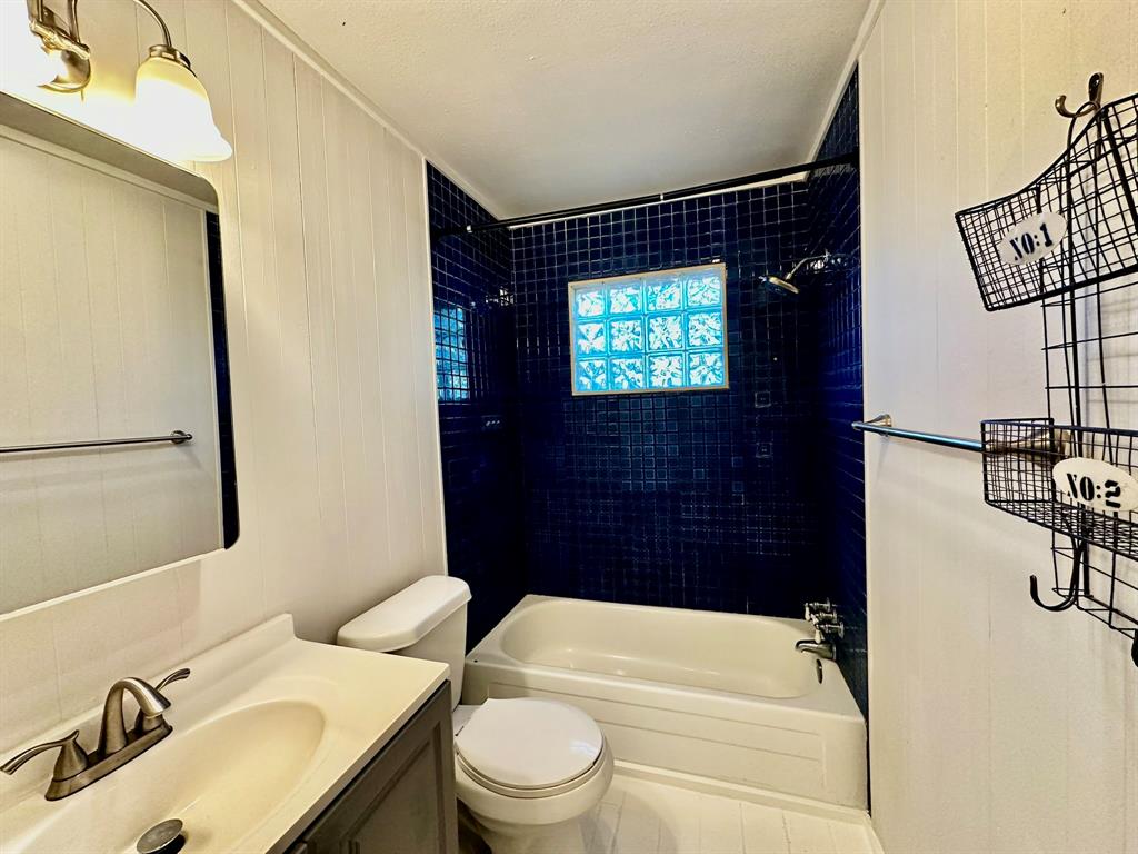 Cambridge Shores - Residential Lease