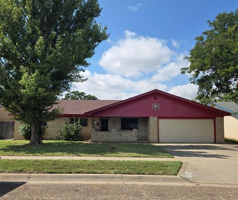 515 Belmont Drive Dumas TX 79029