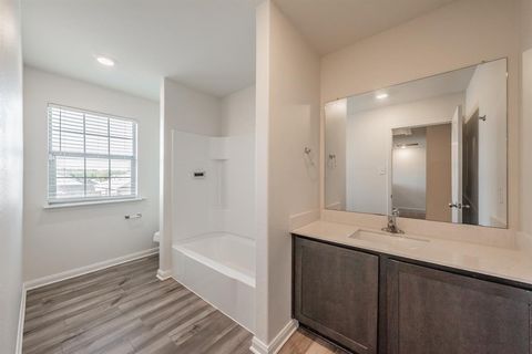 Tiny photo for 185 Aster Drive, Sanger, TX 76266 (MLS # 21101714)