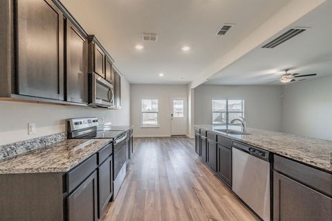 Tiny photo for 185 Aster Drive, Sanger, TX 76266 (MLS # 21101714)