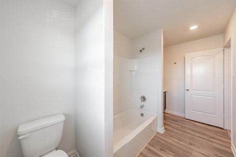 Tiny photo for 185 Aster Drive, Sanger, TX 76266 (MLS # 21101714)