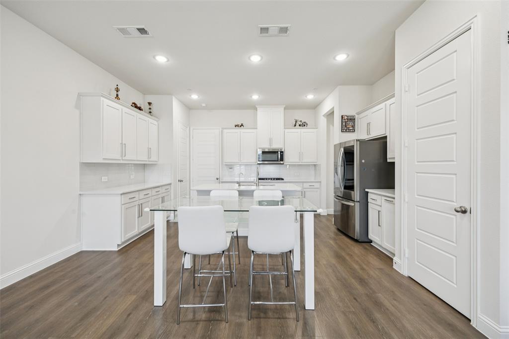 Kensington Place - Residential