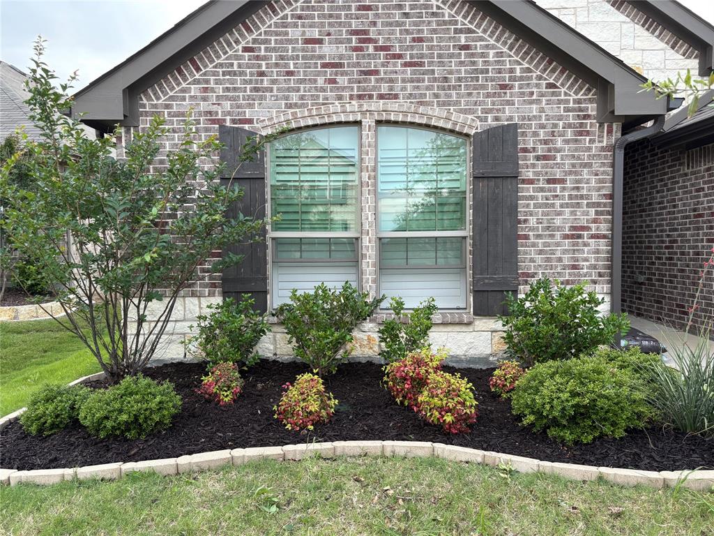 836 Long Iron Drive