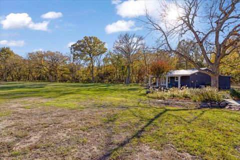 A home in Van Alstyne