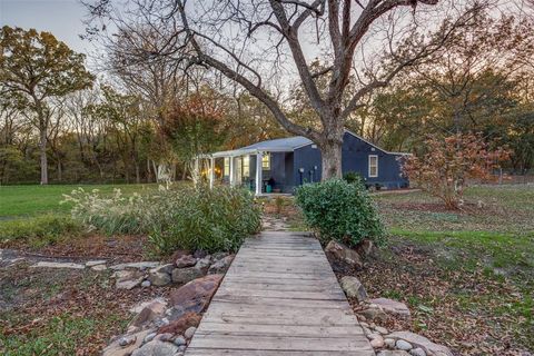 A home in Van Alstyne