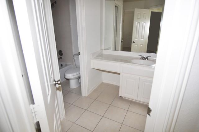 Chapel Hill Dev Add - Residential Lease