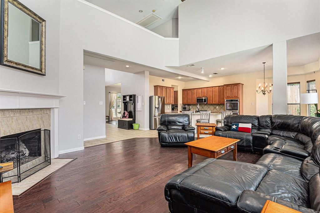 5717 Almond Lane