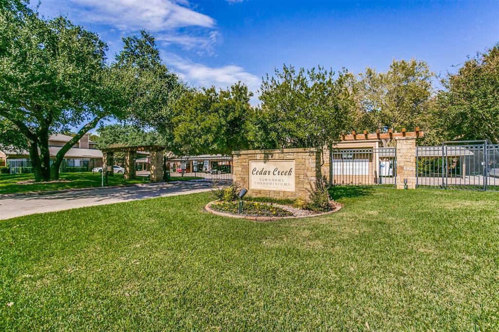 Cedar Creek Townhomes - Residential Lease