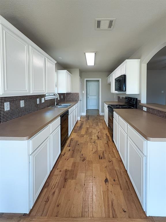 Emerald Park Add - Residential Lease