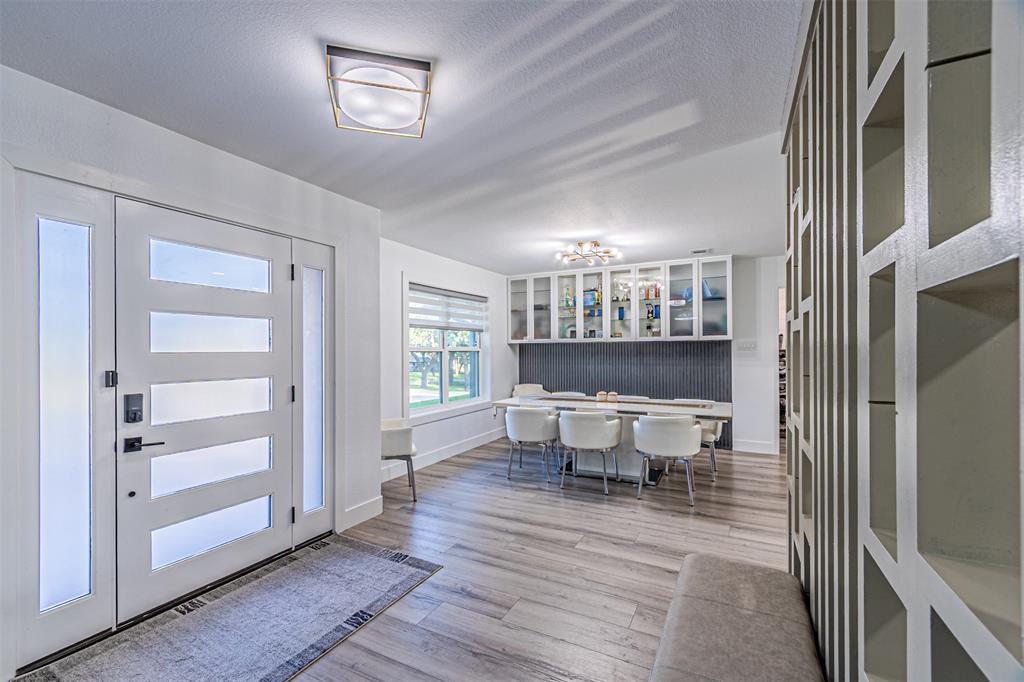 986 Elkin Lane