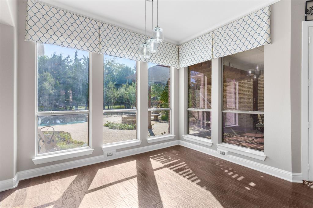 Hawks Wood - Residential