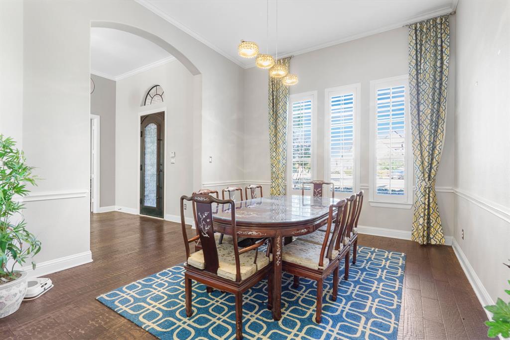 Hawks Wood - Residential