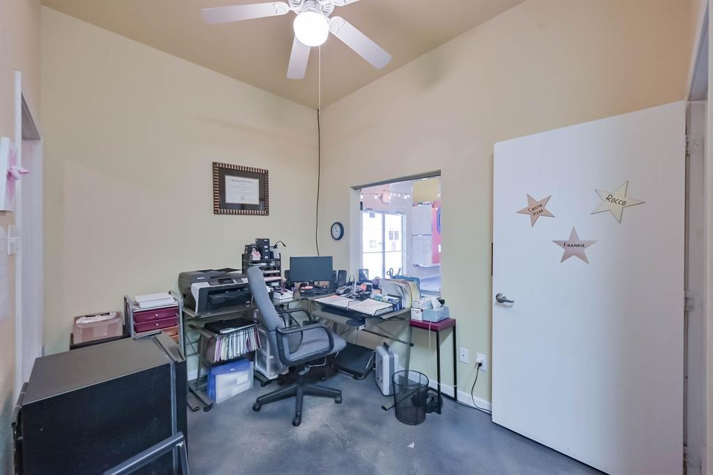 Wilshire Square Add - Commercial Sale