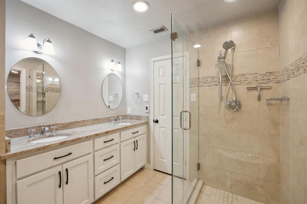 University Manor - Residential Lease