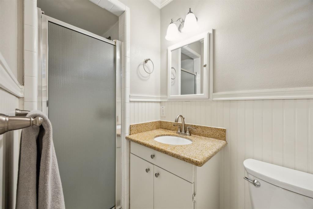 University Manor - Residential Lease