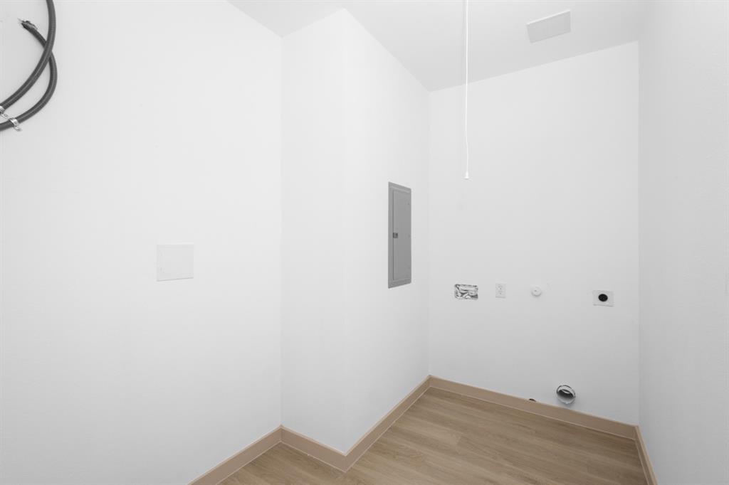 Runaway Bay Unit 5 - Residential