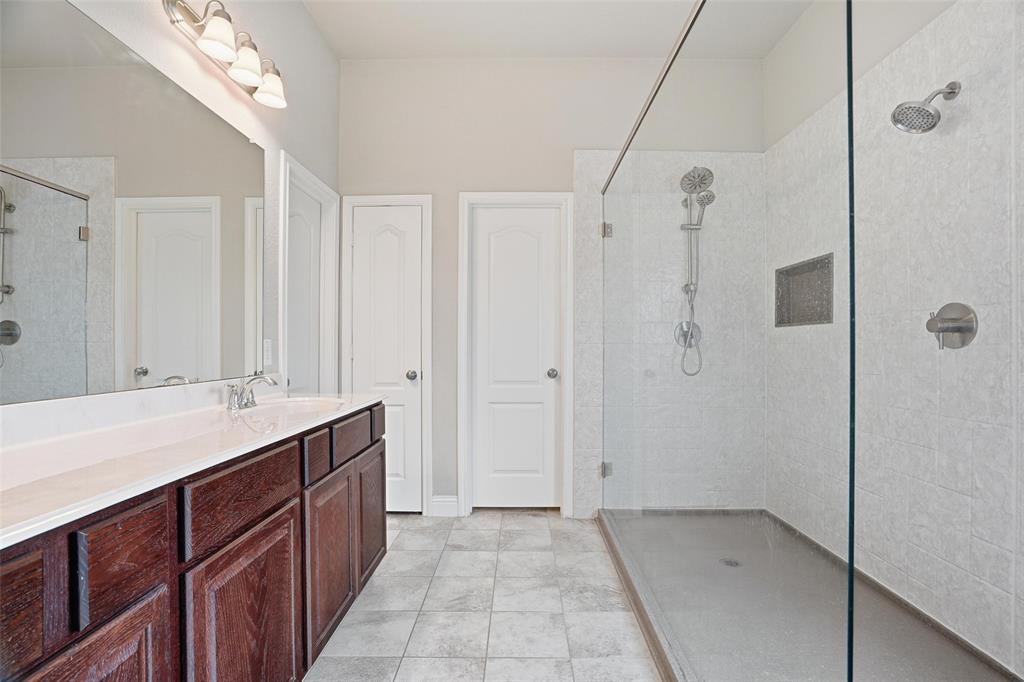 Live Oak Creek - Residential