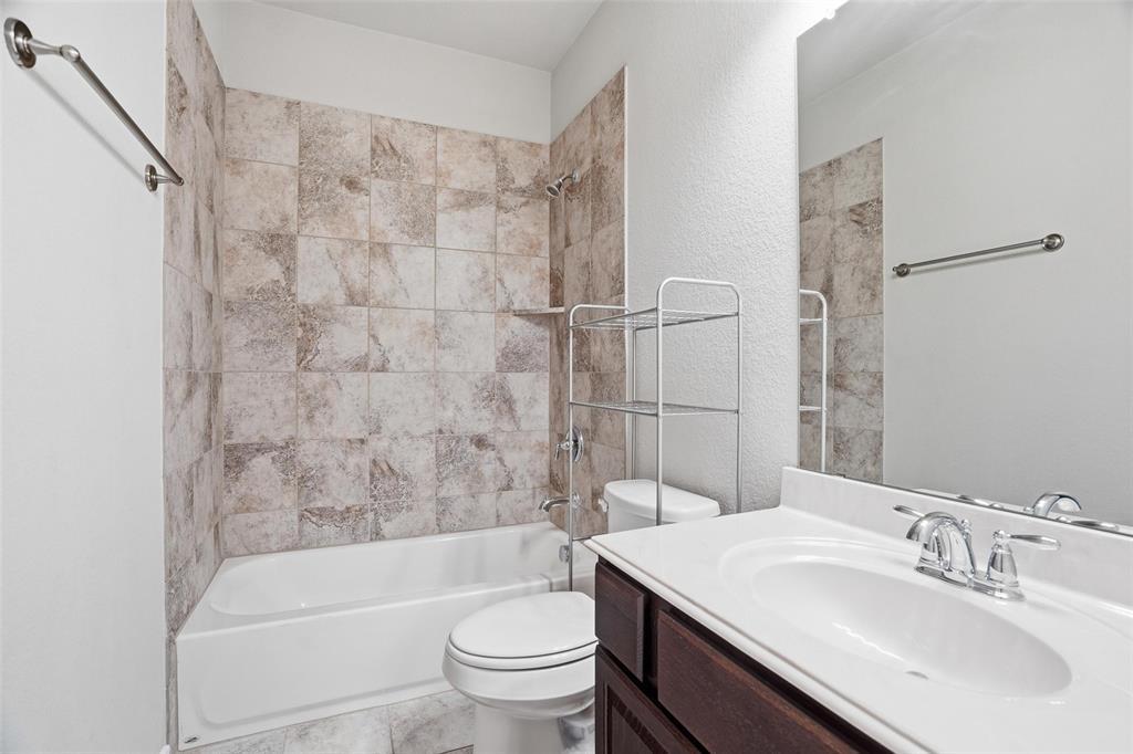 Live Oak Creek - Residential