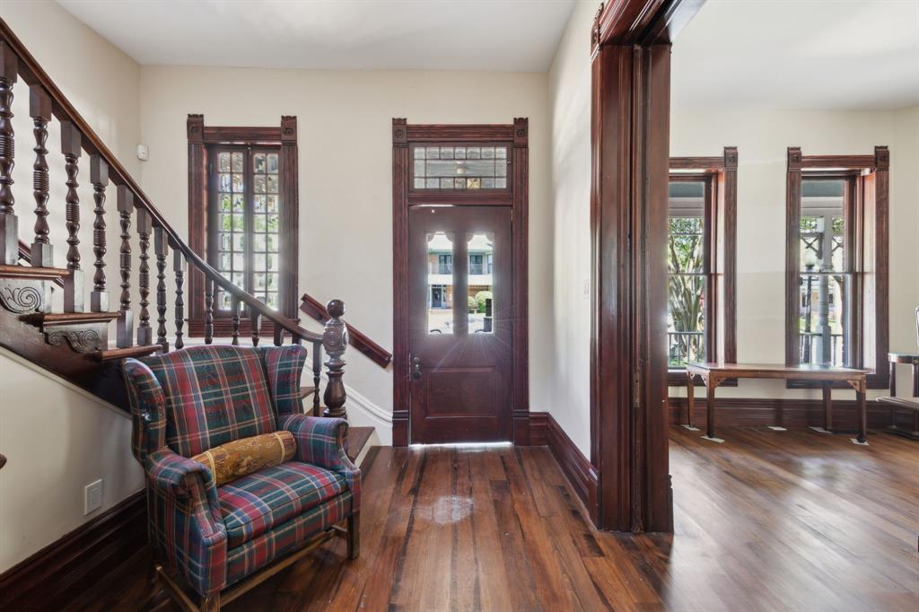 Overands Add - Commercial Sale