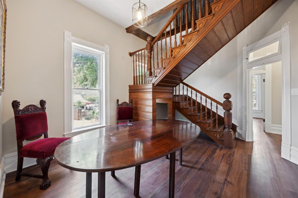 Overands Add - Commercial Sale