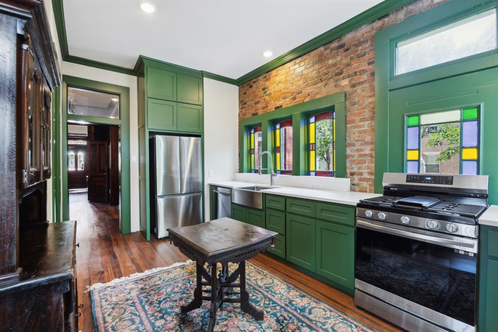 Overands Add - Commercial Sale