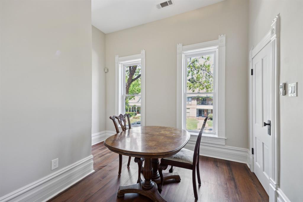 Overands Add - Commercial Sale