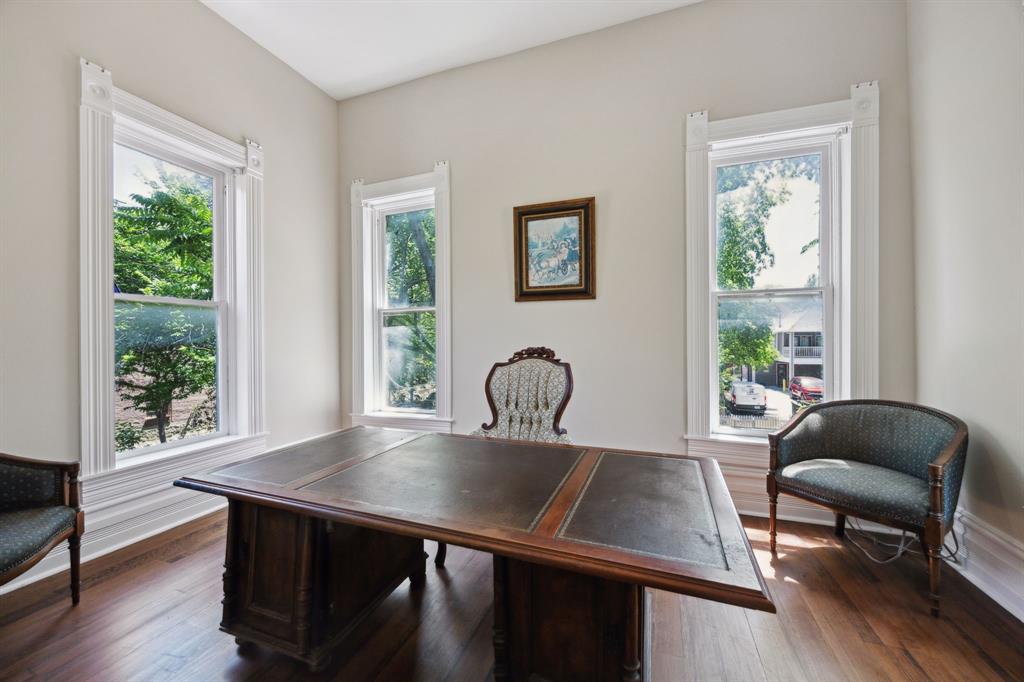 Overands Add - Commercial Sale