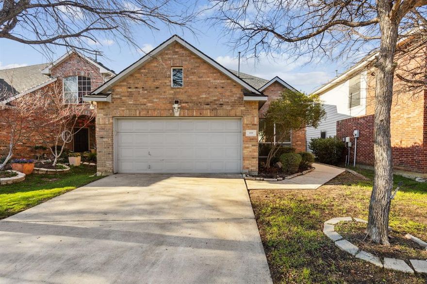 Take a look at this charming 3 bedroom, 2.5 bathroom home that has been freshly painted throughout in The Villages of Woodland Springs. This delightful home features a bright spacious open kitchen which is a chef’s dream, featuring granite counter tops and a generously sized island with ample counter space, perfect for cooking and entertaining guests. The primary bedroom is conveniently located on the first floor with two additional bedrooms upstairs, an amazing flex room which can be used as a game room, workout or secondary living area space. The homes boasts a new dishwasher, microwave and Refrigerator as well. You can enjoy the range of great amenities, including fishing ponds, pools, playgrounds and the added convenience of being within walking distance to Woodland Springs Elementary School.