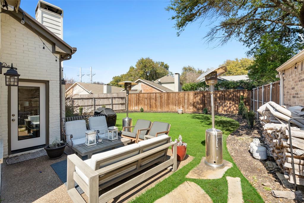 4011 Azure Lane