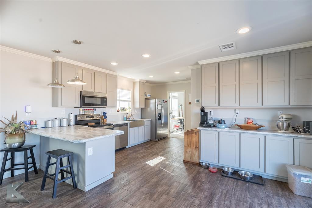 JAZ FLATS - Residential