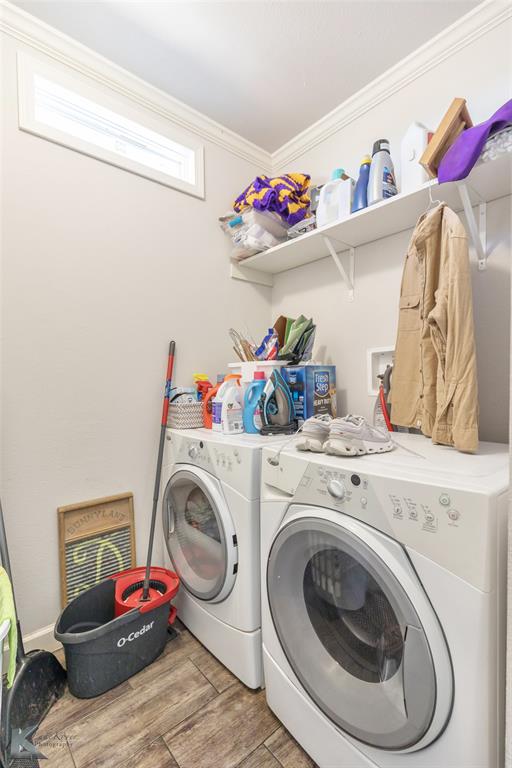 JAZ FLATS - Residential