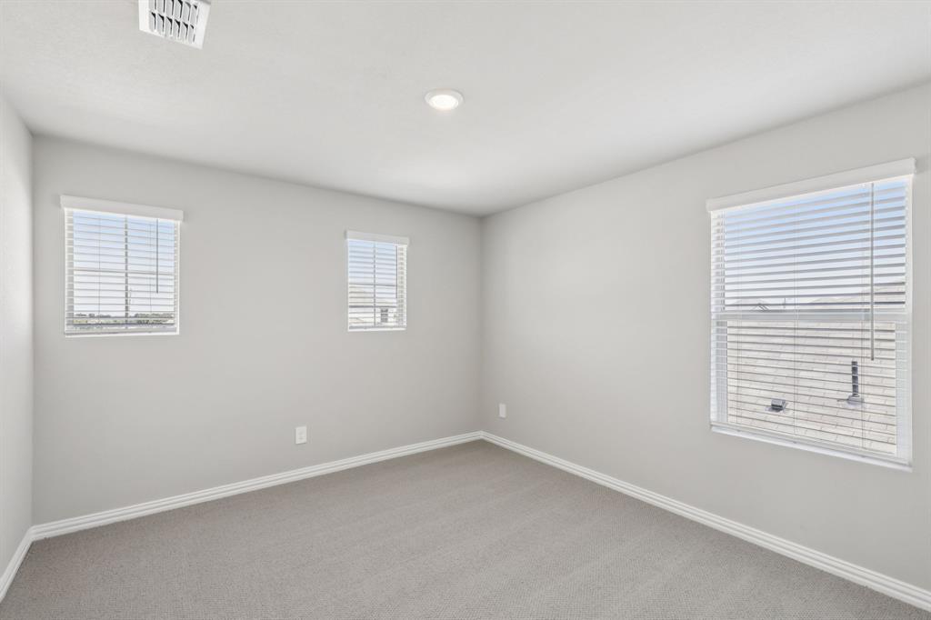 Lakehaven - Residential