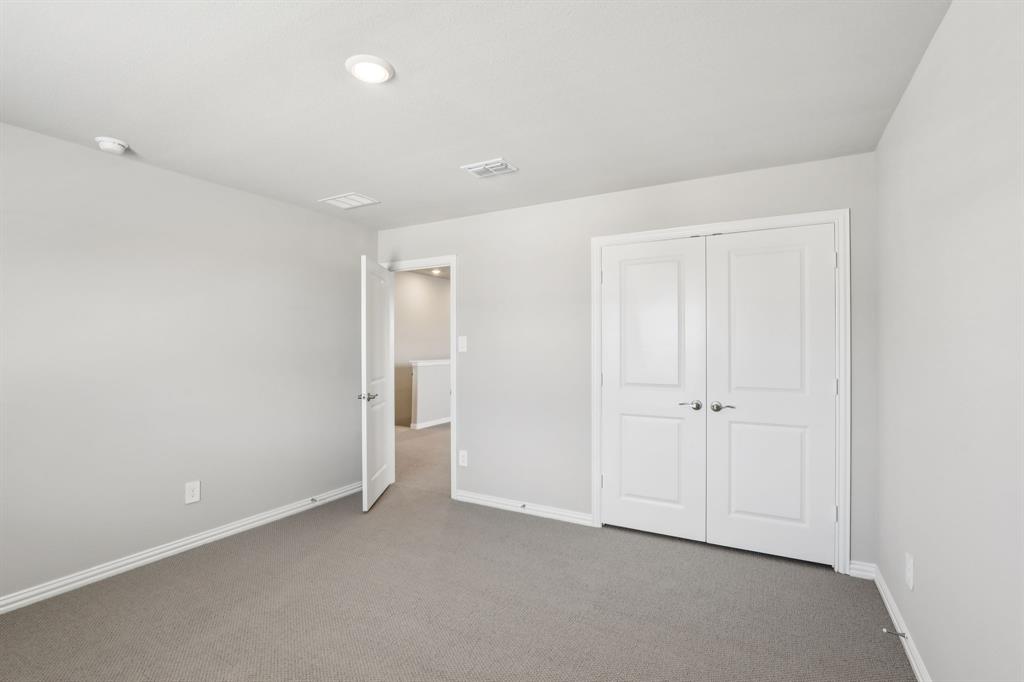 Lakehaven - Residential