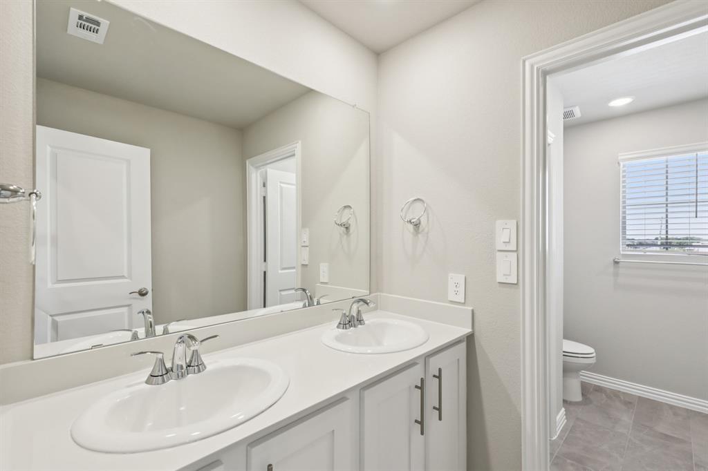 Lakehaven - Residential