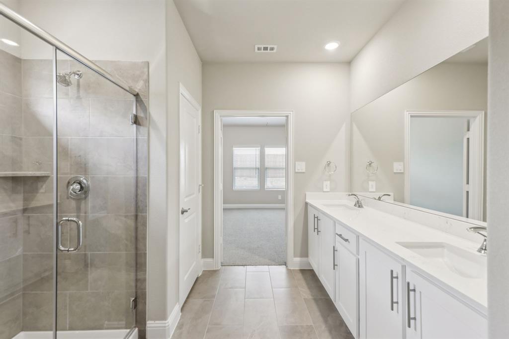 Lakehaven - Residential