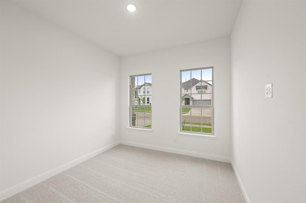 Sheppard's Place - Residential