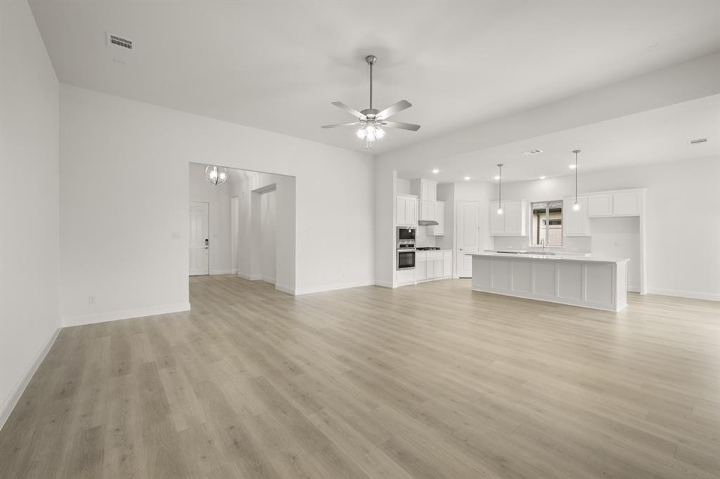 Sheppard's Place - Residential