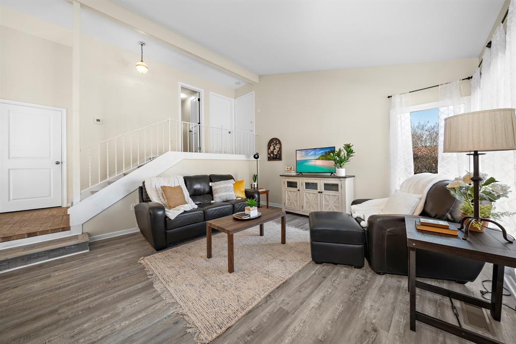 5819 Mount Rockwood Circle