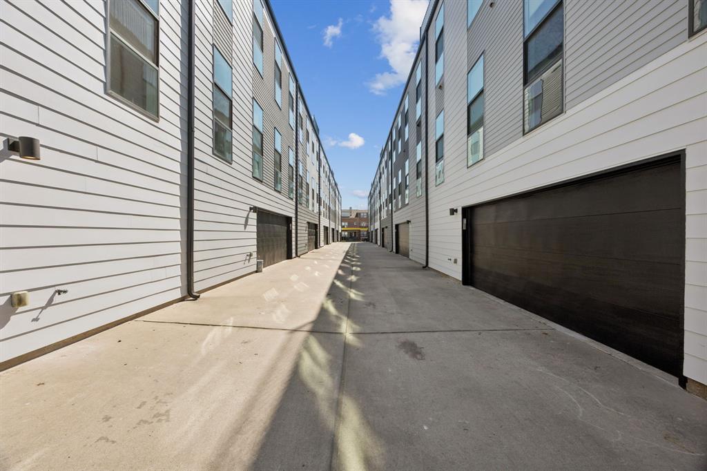 College Hill Add - Residential Income