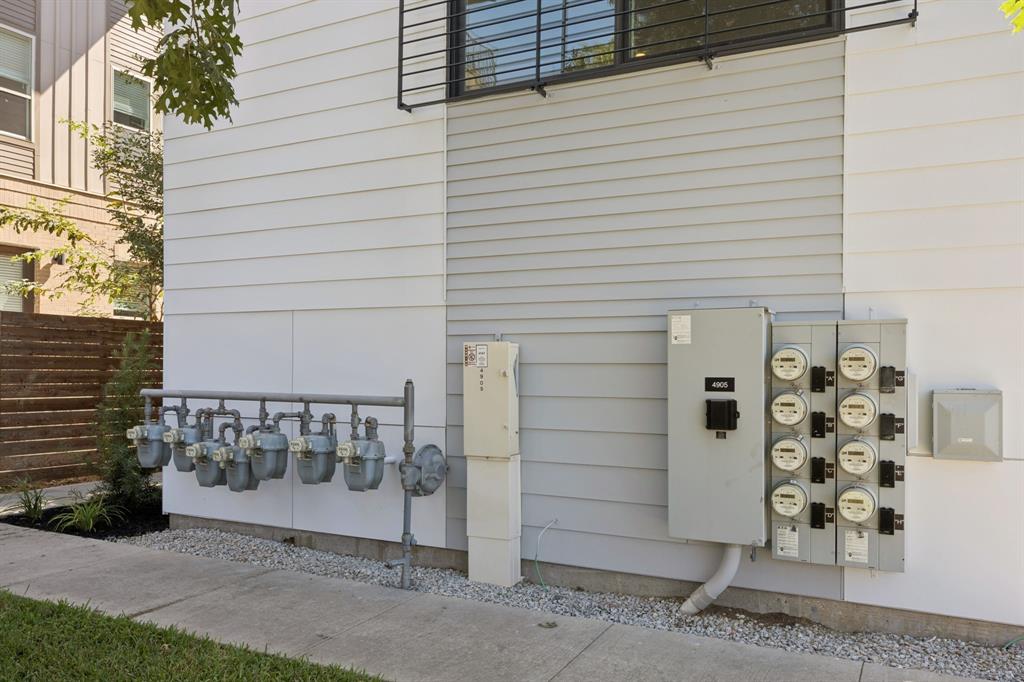 College Hill Add - Residential Income