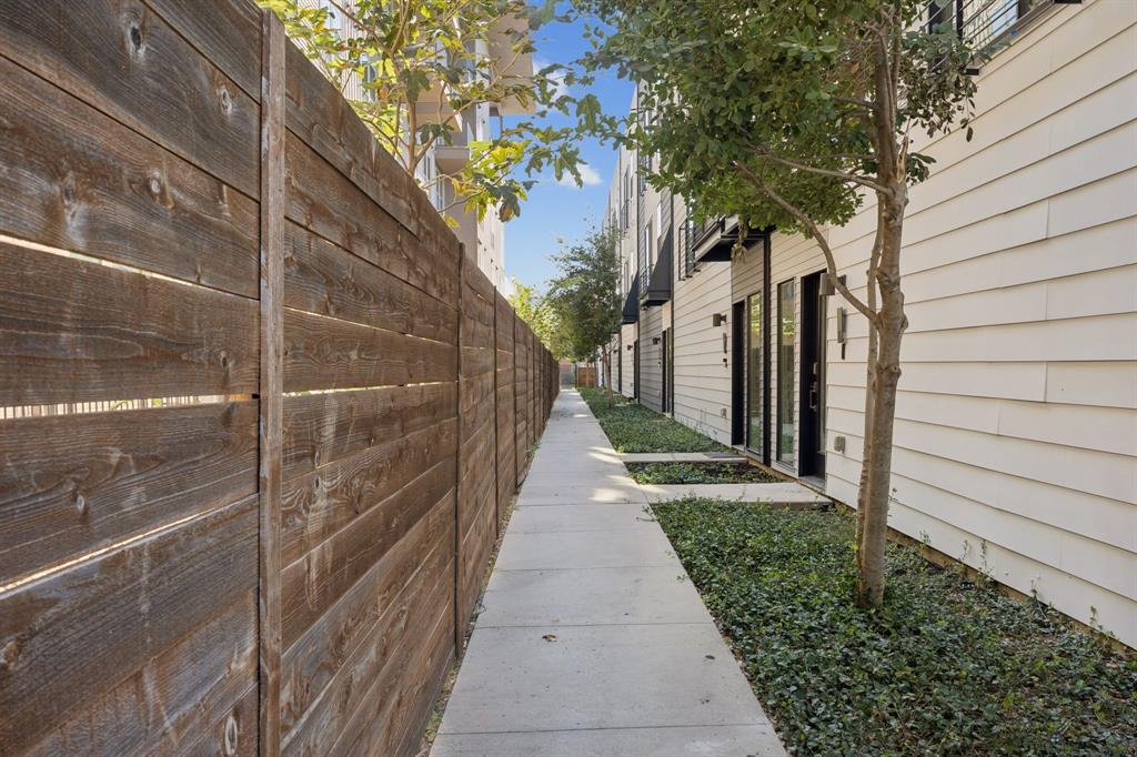 College Hill Add - Residential Income