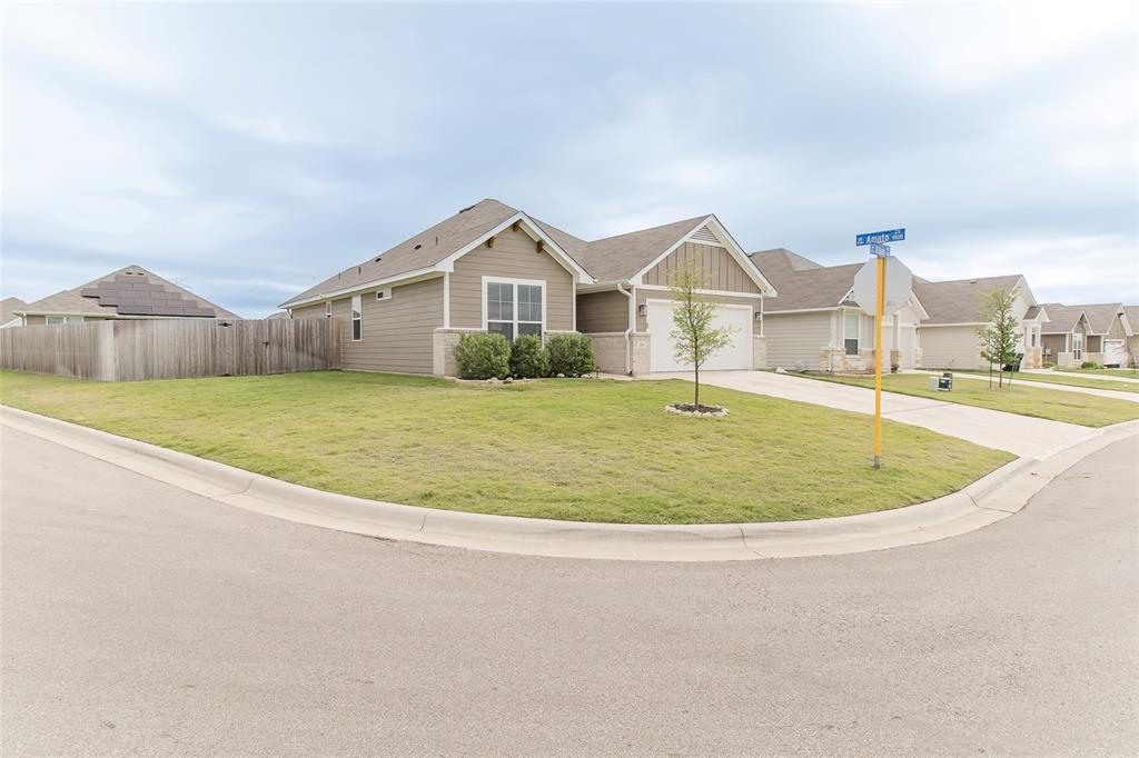 816 Killam Drive