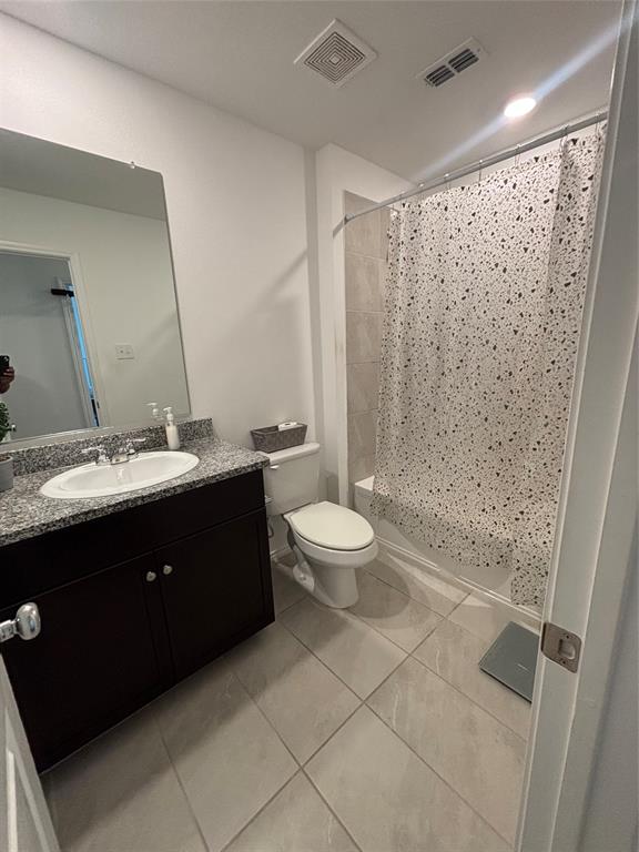 Singleton Villas West Add - Residential Lease