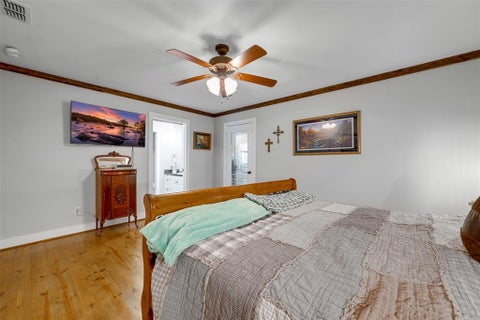 Tiny photo for 705 Wildwood Trail, Holly Lake Ranch, TX 75765 (MLS # 21397026)