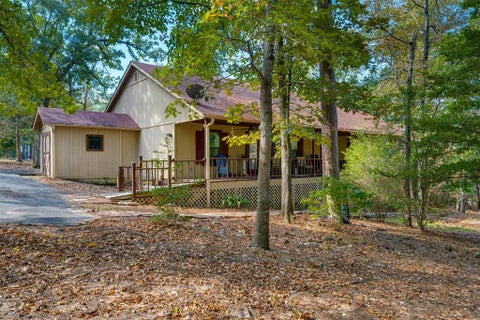 Photo of 705 Wildwood Trail, Holly Lake Ranch, TX 75765 (MLS # 21397026)