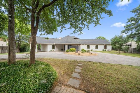 Tiny photo for 8542 Meadowbrook Drive, Fort Worth, TX 76120 (MLS # 21164687)